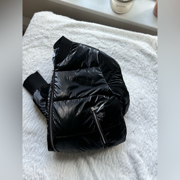 NWOT Calvin Klein Shiny Puffer Bomber - Picture 5 of 15